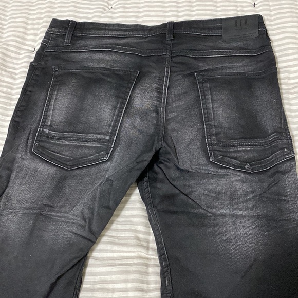 Luxury REV slim fit jeans, Booster Black, 33x32. Never worn - perfect condition! - Picture 6 of 7